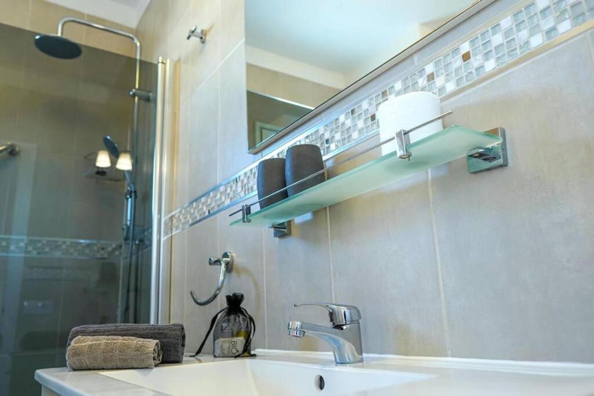Amazing 2 Bedroom Flat With Beachfront And Pool, Paraiso Del Sur A306 Playa Paraiso  Buitenkant foto