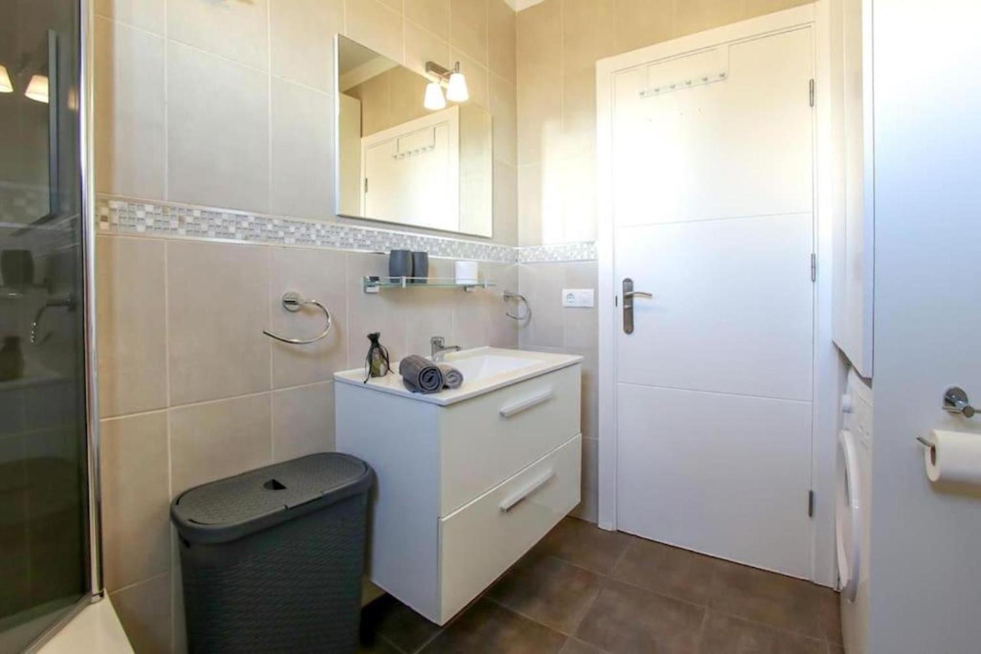 Amazing 2 Bedroom Flat With Beachfront And Pool, Paraiso Del Sur A306 Playa Paraiso  Buitenkant foto